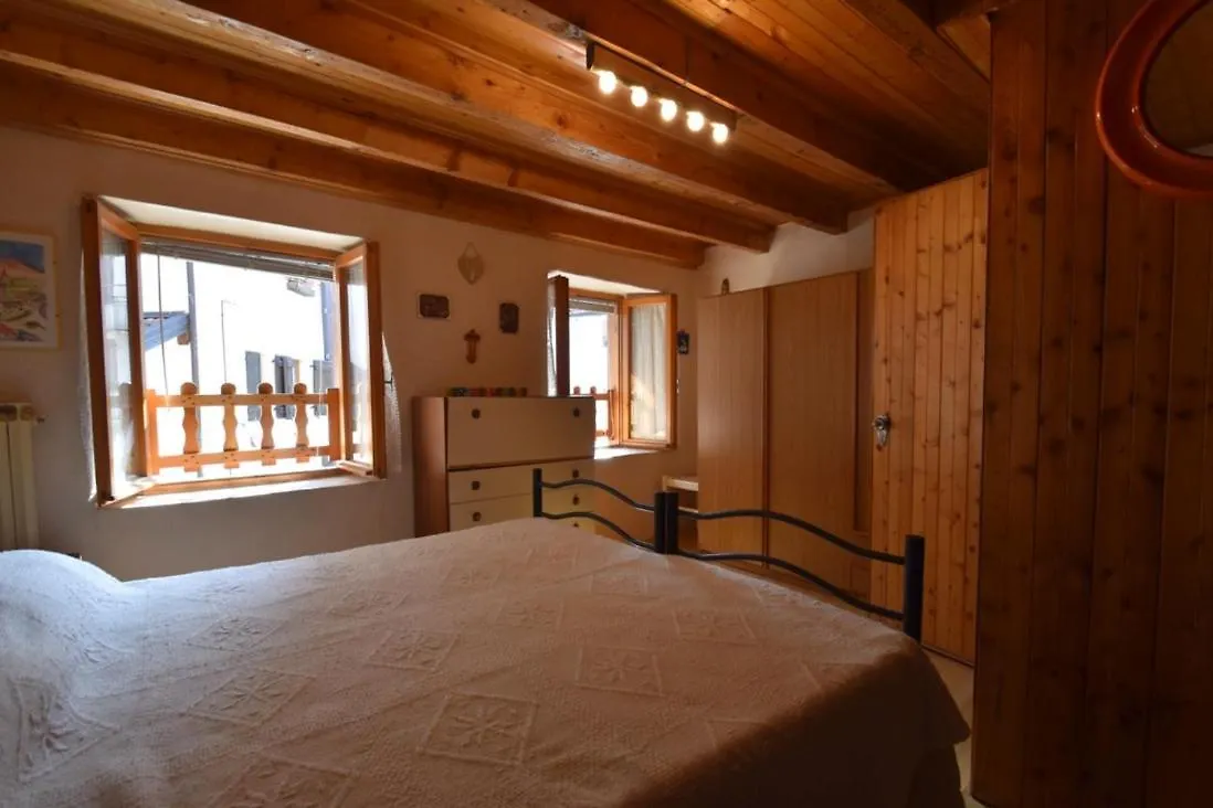 Casa Canale - Residenze Bucaneve Tonezza del Cimone Apartmán