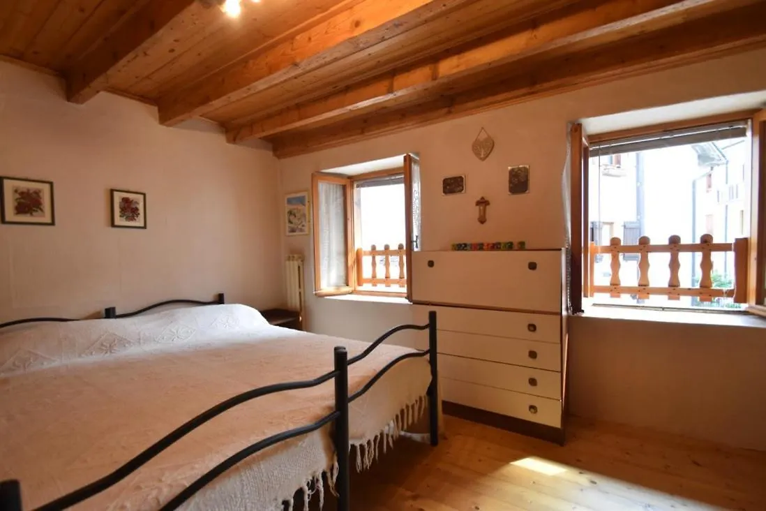 Apartment Casa Canale - Residenze Bucaneve Tonezza del Cimone