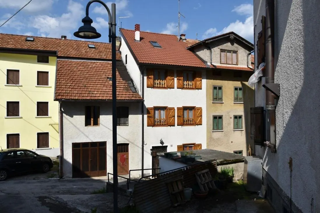 Apartment Casa Canale - Residenze Bucaneve Tonezza del Cimone